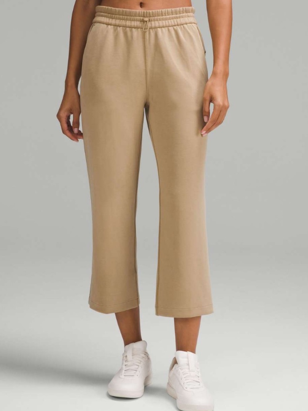 Lululemon softstreme hug rise straight leg pants size 14 khaki